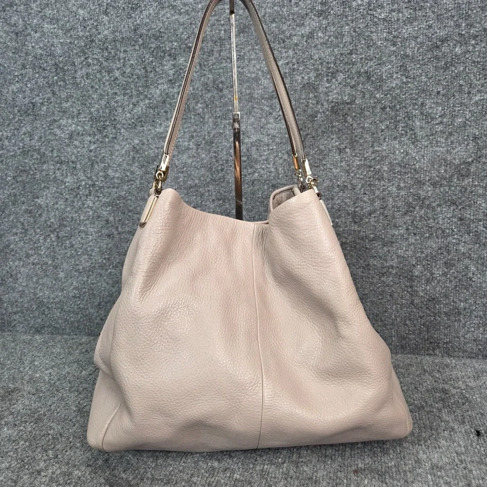 Coach Bag 26224 Madison Pebbled Leather Phoebe Shoulder Bag Taupe Preowned Clean
